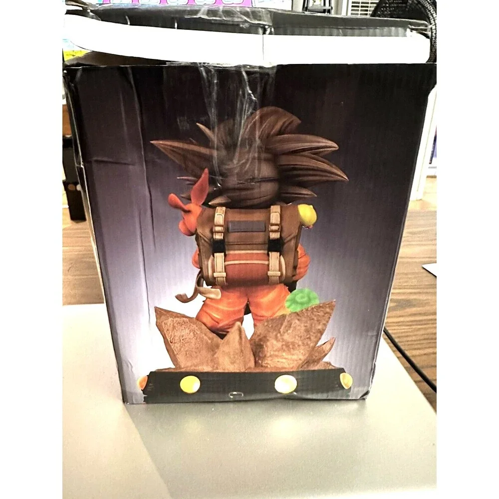 Kid Goku Q Version Dragon Ball Z, 7 Inches Plus Base, Extra Head Box Damage
